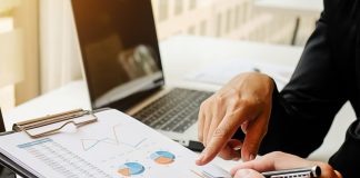 Finding Pockets of Growth in the Global F&B Market Growth in the Global F&B Market